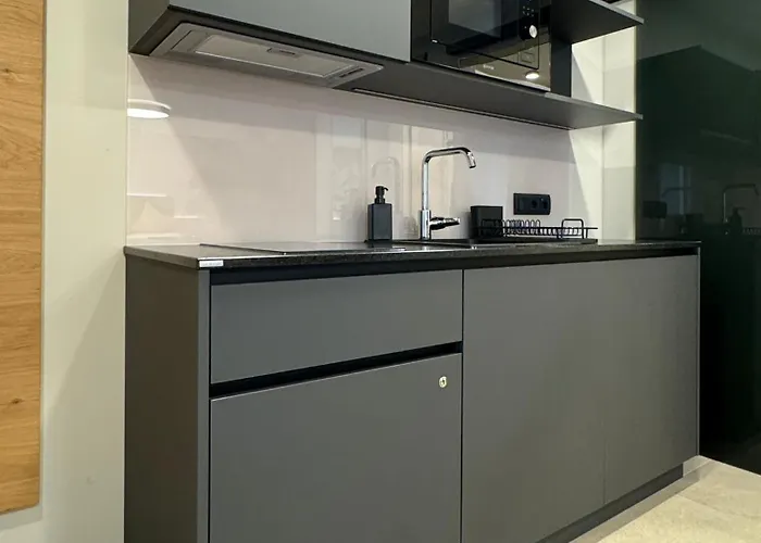 Ξενοδοχείο με διαμερίσματα Business By Tinschert