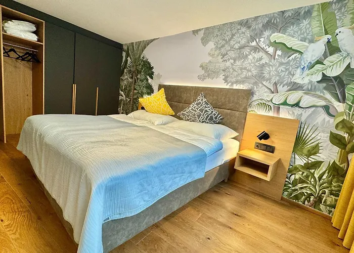 Aparthotel Business By Tinschert